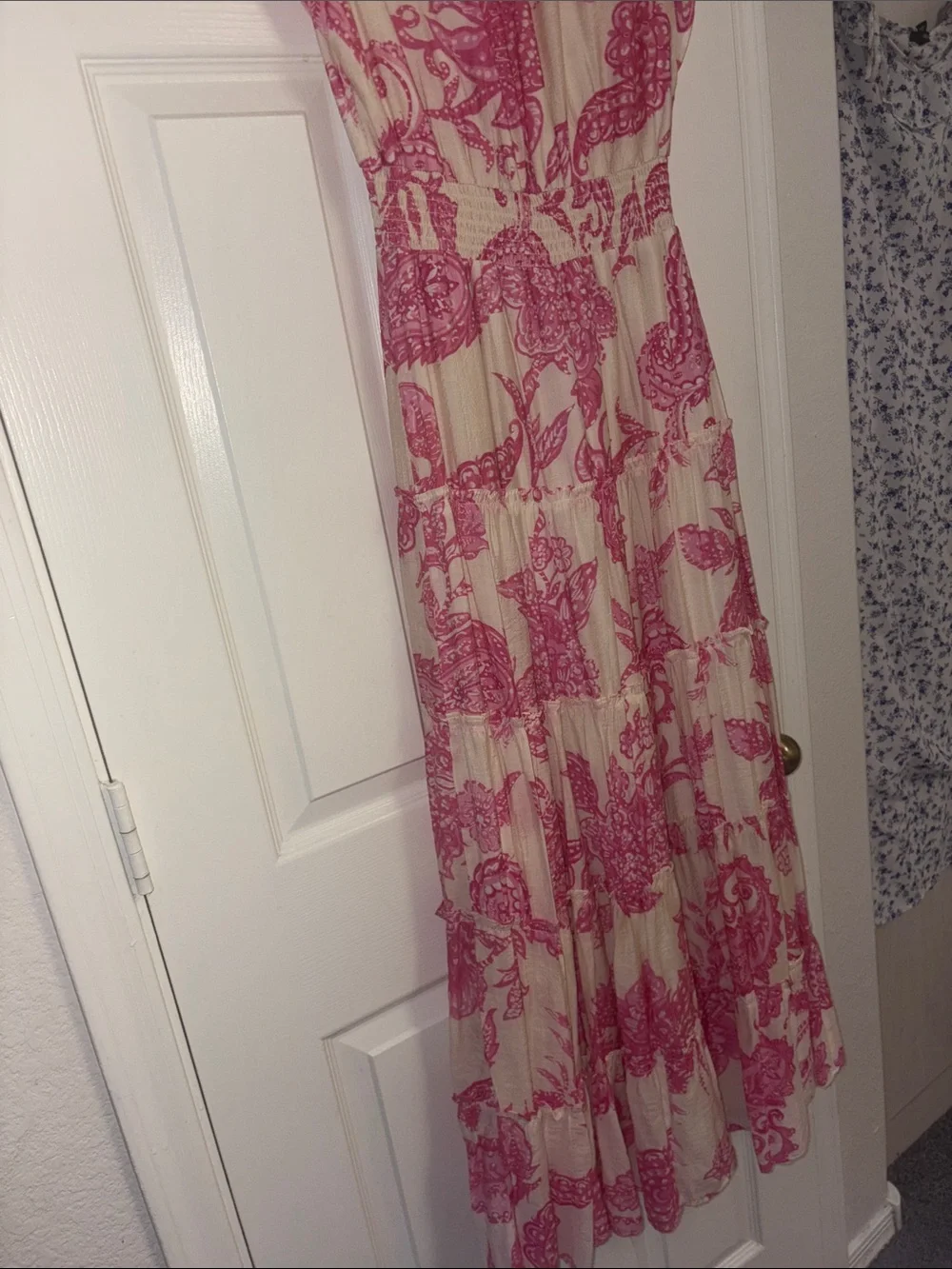 Vince Camuto Cream Maxi Dress with Pink Floral Print - Picture 6 of 6